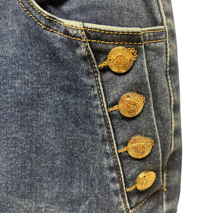 Skirt detail
